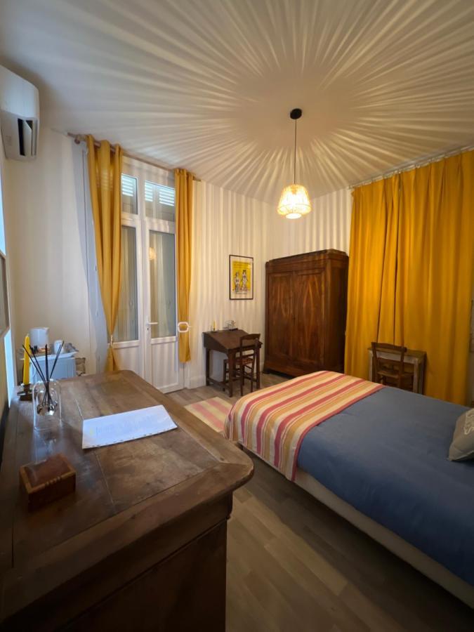 Chambre Sur La Falaise De Pontaillac Vaux-sur-Mer Exteriör bild